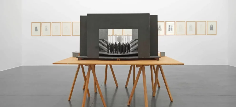Les Nouveaux Riches: Ein Gespräch mit Walter Storms zur Uecker-Ausstellung Les Nouveaux Riches: Ein Gespräch mit Walter Storms zur Uecker-Ausstellung